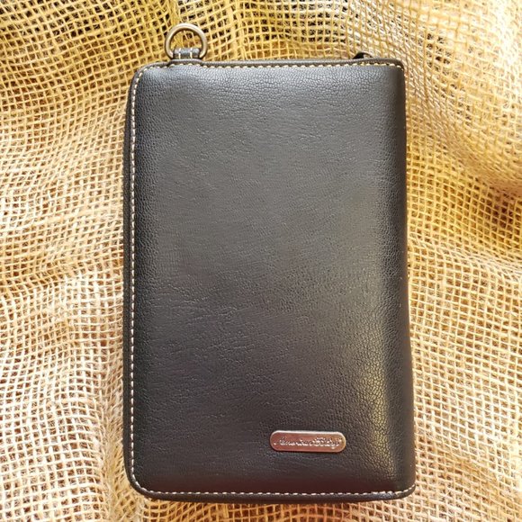 Brand New! Montana West Small Crossbody Western Cell Phone Purse - Picture 4 of 7
